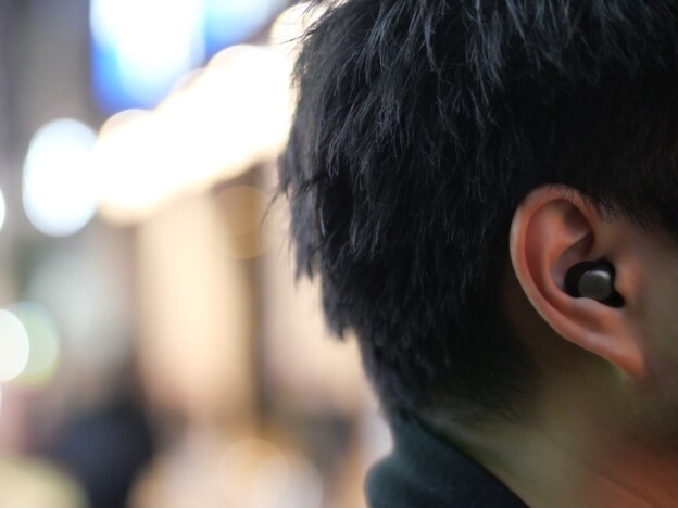 年間200本以上ライブに行く音楽ブロガー、オーディオテクニカ初“ライブ向けイヤープラグ”を現場でお試し　耳栓のイメージを覆された納得の使い心地