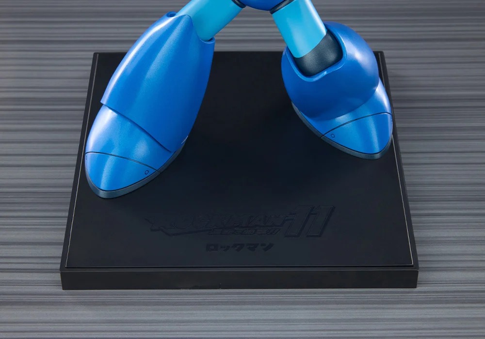 ロックマン　フィギュア　台座