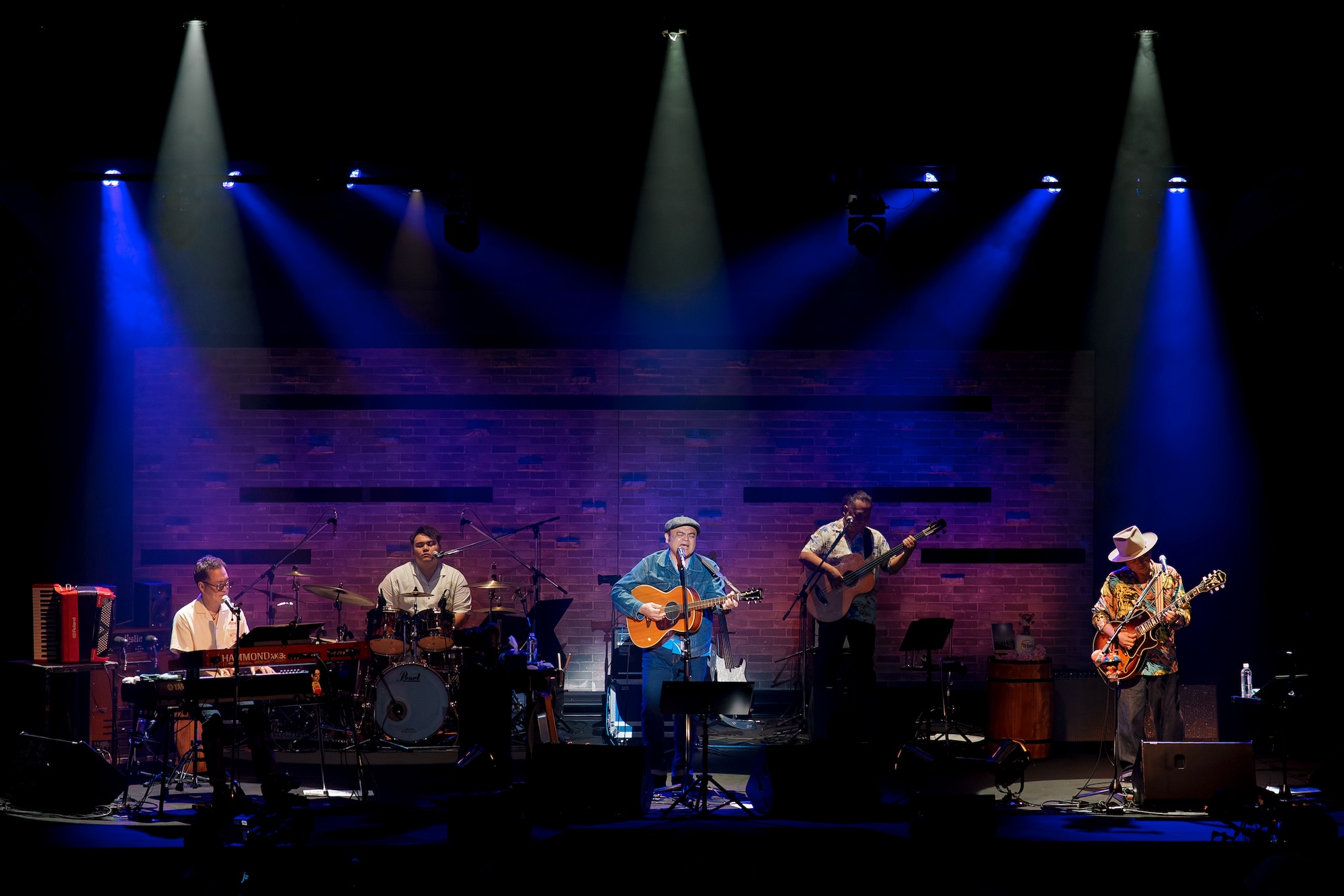 BEGIN、35周年記念ホールツアー完走