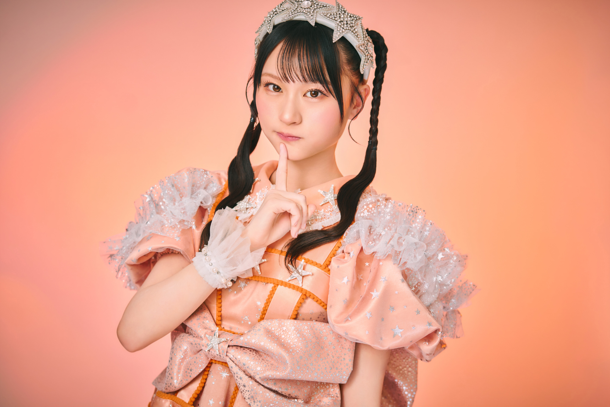 MORE STAR 新井心菜