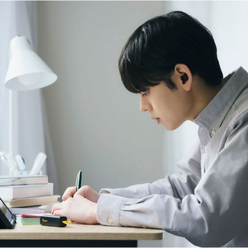 阪神タイガースカラーの耳栓が登場の画像