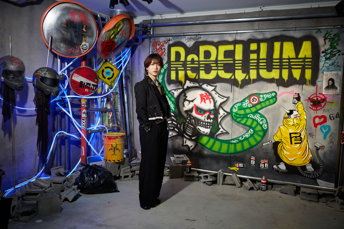 KEY TO LIT中村嶺亜　ReBELiUM