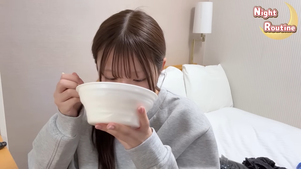 希空、ホテルでのナイトルーティンを公開の画像