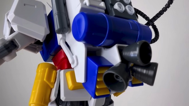 しおんが作った『MG 1/100 パーフェクトガンダム』