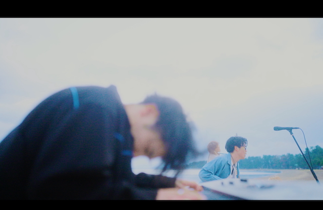 「春風」MVより