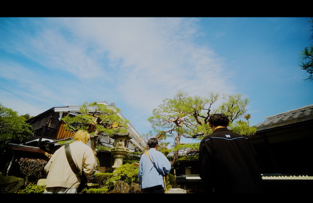 「春風」MVより