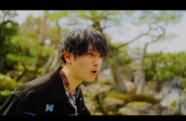 「春風」MVより