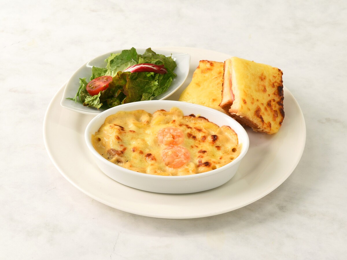 レトロケーキのアフタヌーンティーイベントの画像