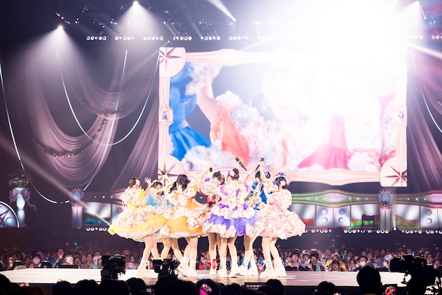 『SWEET STEADY 2nd ANNIVERSARY LIVE「SWEET STEP」』より