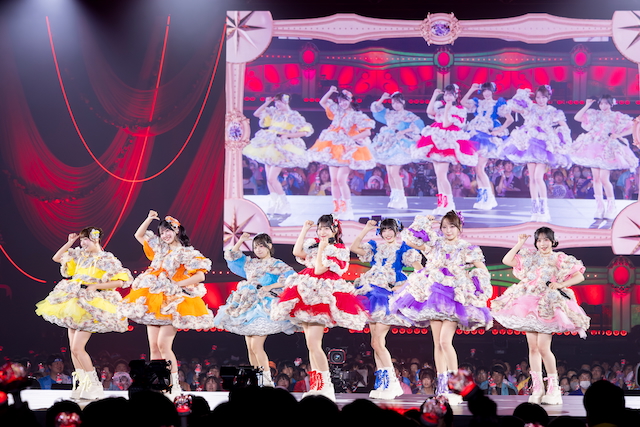 『SWEET STEADY 2nd ANNIVERSARY LIVE「SWEET STEP」』より