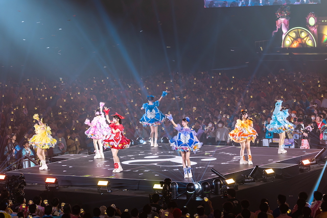 『SWEET STEADY 2nd ANNIVERSARY LIVE「SWEET STEP」』より