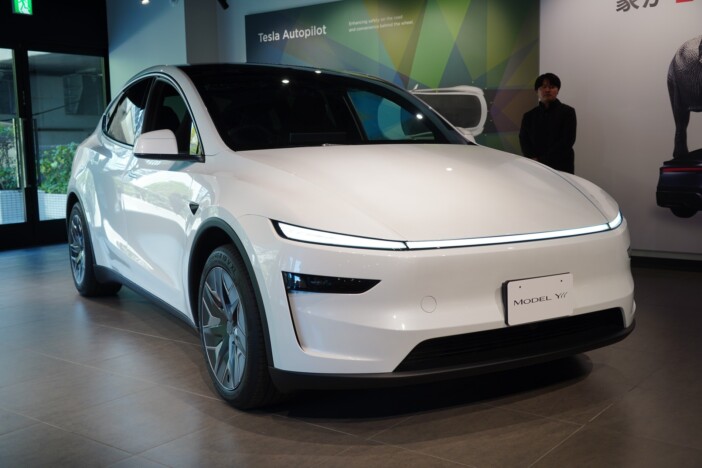 イーロン・マスクが本気を見せた？　日本市場の開拓を狙う新型テスラ『Model Y L』の戦略とは