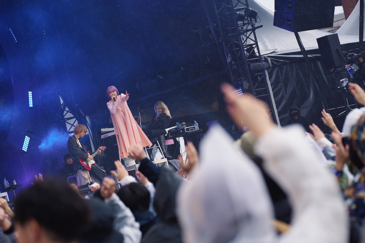 NOMELON NOLEMON（撮影＝黒崎健一/MMT）