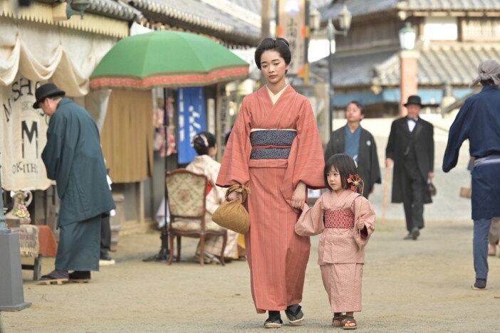 『風、薫る』第9話、りん（見上愛）が環（宮島るか）と東京で途方に暮れる