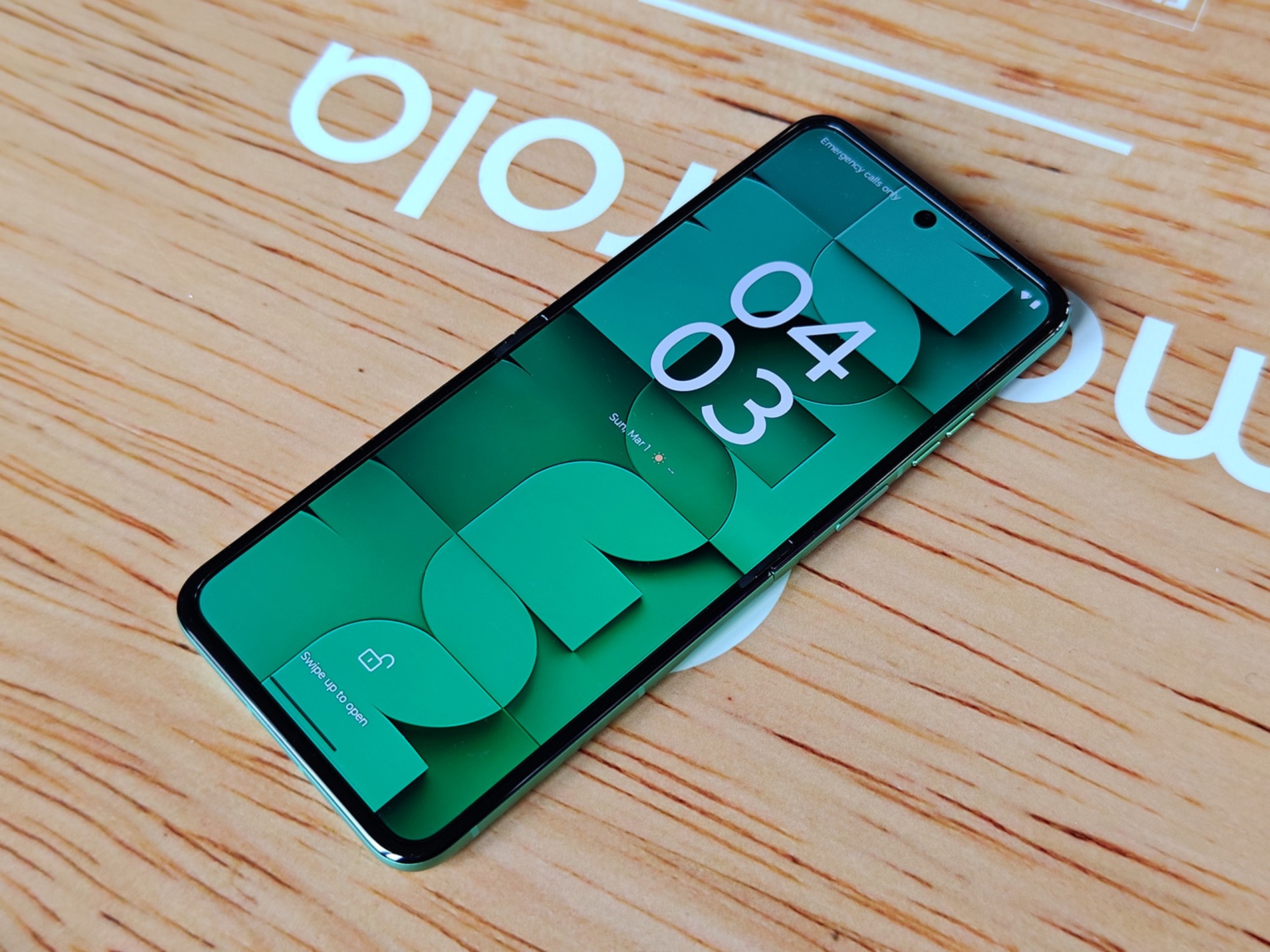 『razr 60 FIFA World Cup 26 Edition』