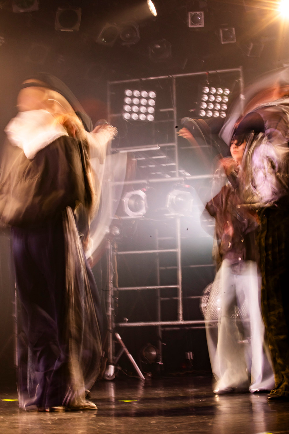 ExWHYZ ライブ写真