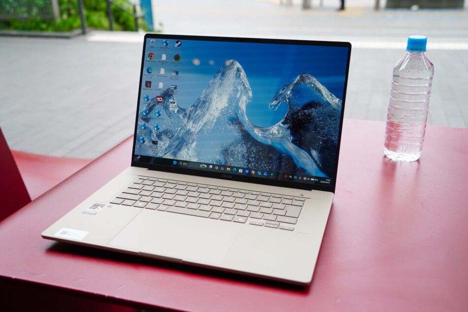 16インチのパソコンって持ち運べる？