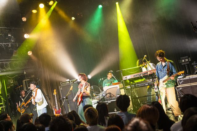 『ときめきヘルツ』ツアーファイナル公演より