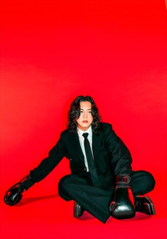 キタニタツヤ、アニメ『NEEDY GIRL OVERDOSE』EDテーマの新曲「れびてーしょん」先行配信