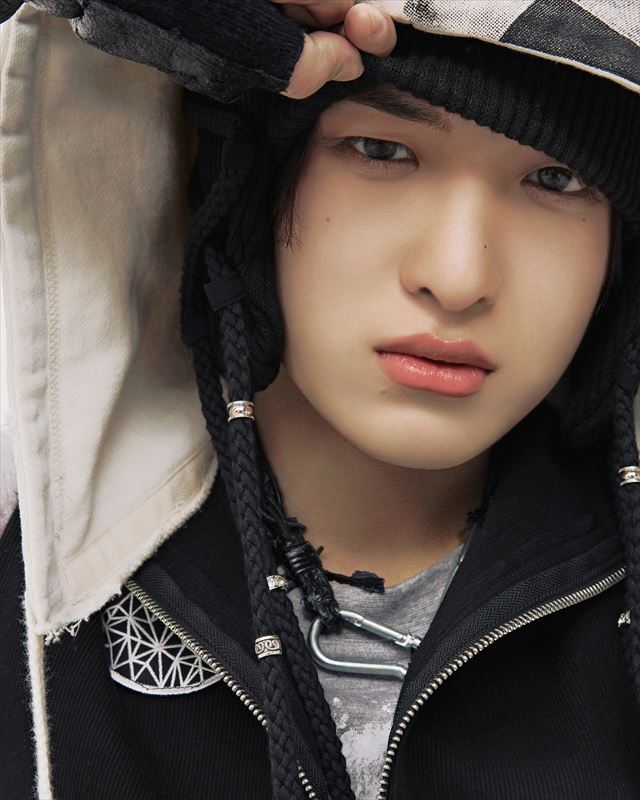 NAZE メンバーソロアーティスト写真より