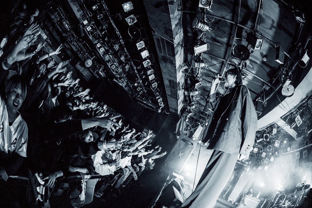 sanetiiが明かす、コンプレックスを力に変えた半生　ネガをポジへと反転させる音楽の魔法の画像1-4