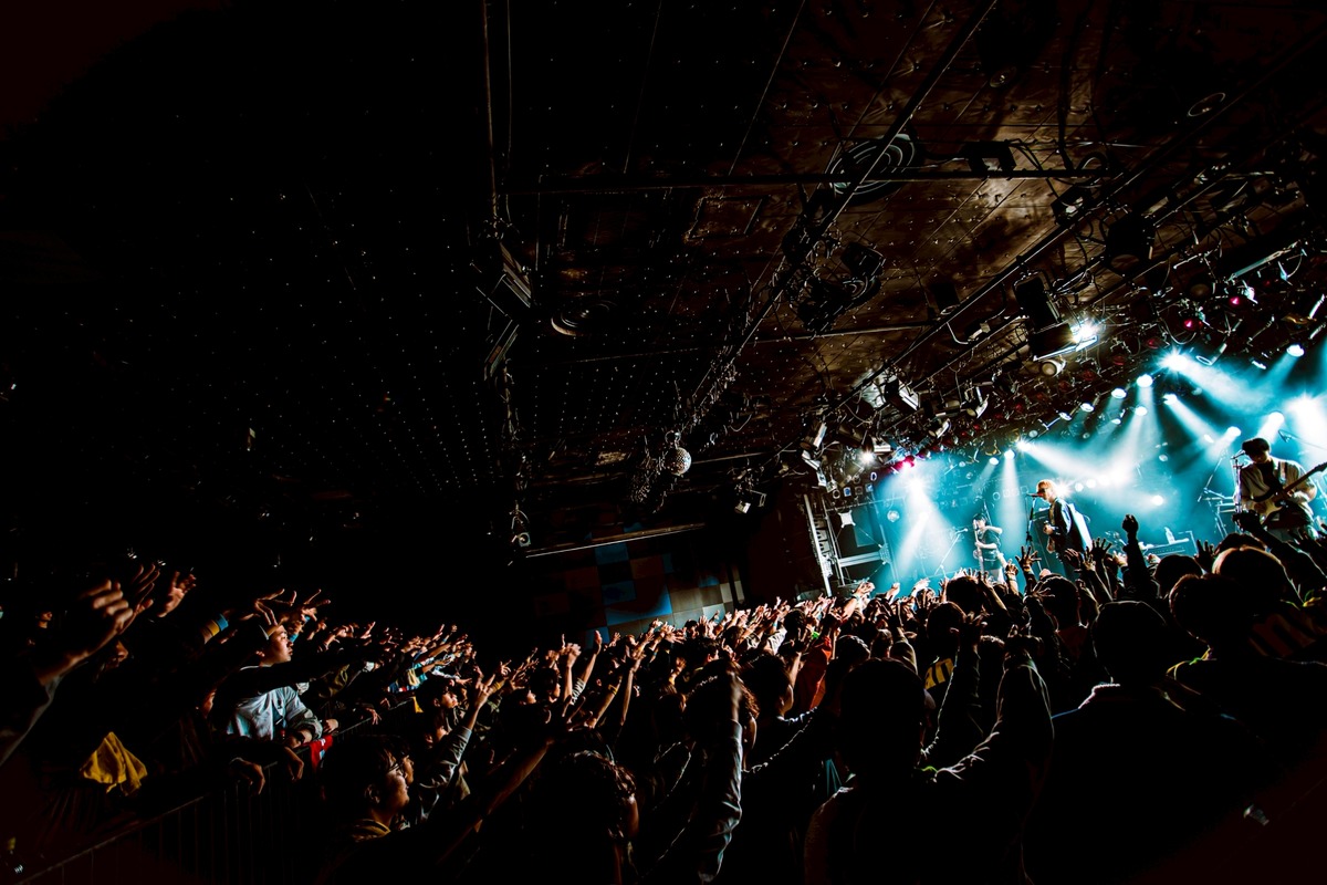 sanetiiが明かす、コンプレックスを力に変えた半生　ネガをポジへと反転させる音楽の魔法の画像1-2