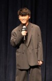 登壇する山口一郎