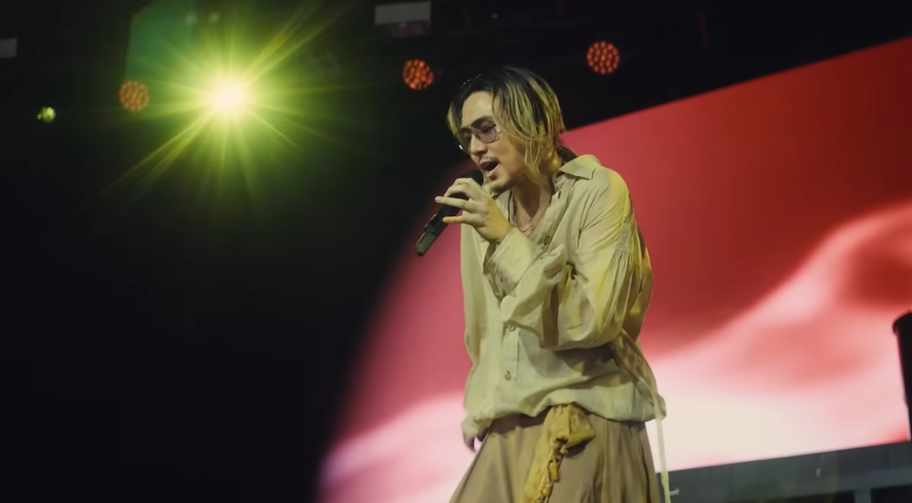 藤井 風『コーチェラ』キャプチャー