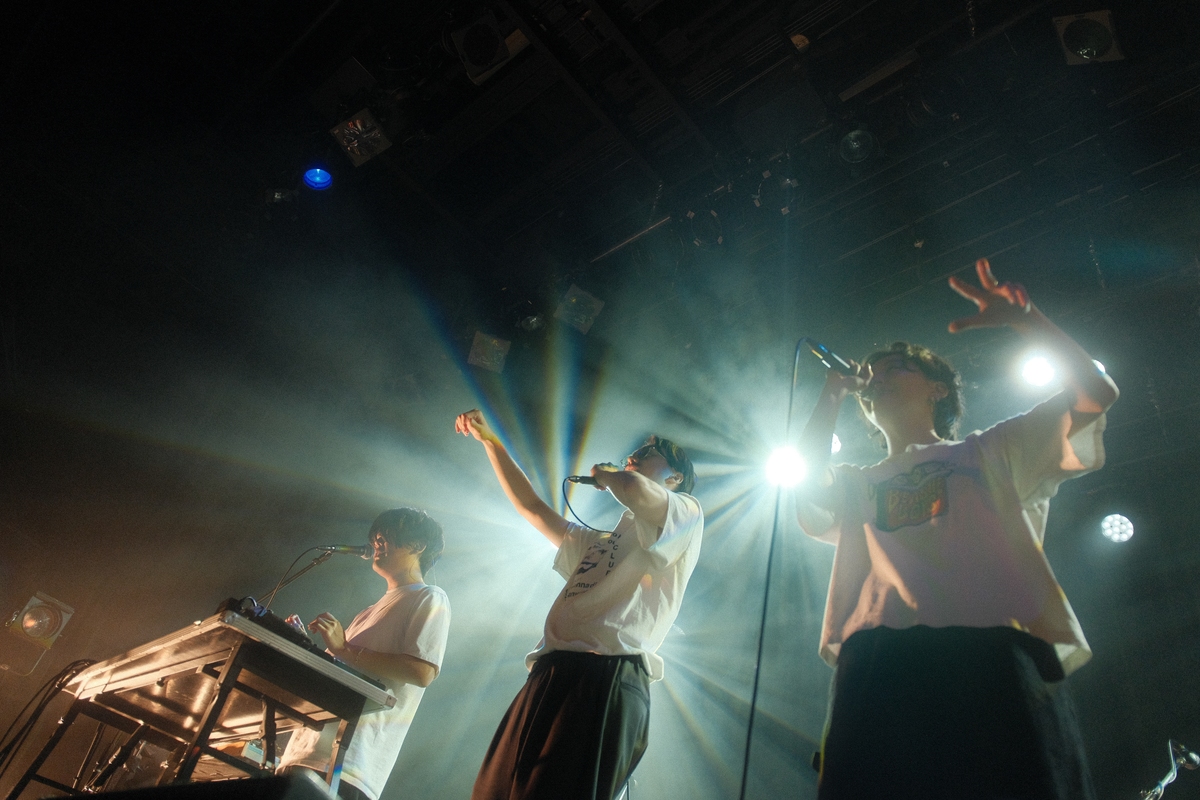 鈴木真海子×STUTS(撮影=Hajime Baba)