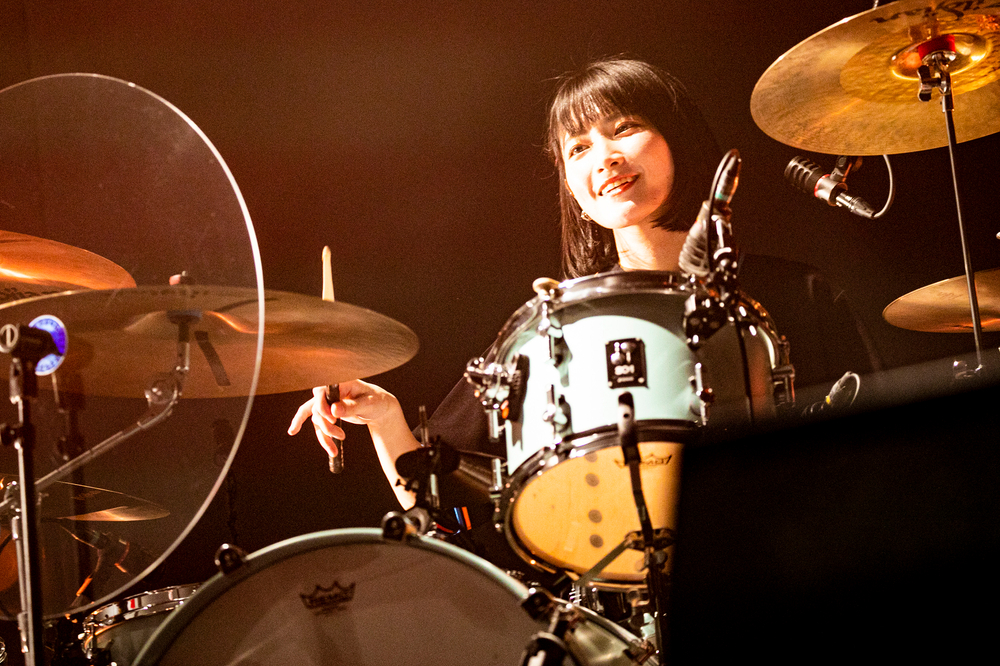 サバシスター ライブ写真