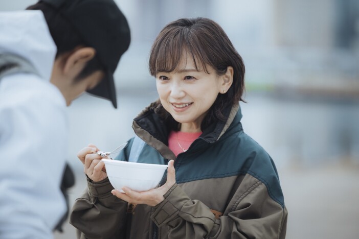 『時すでにおスシ!?』永作博美が体現した“母親のアジ”　早くも漂うロマンスの予感