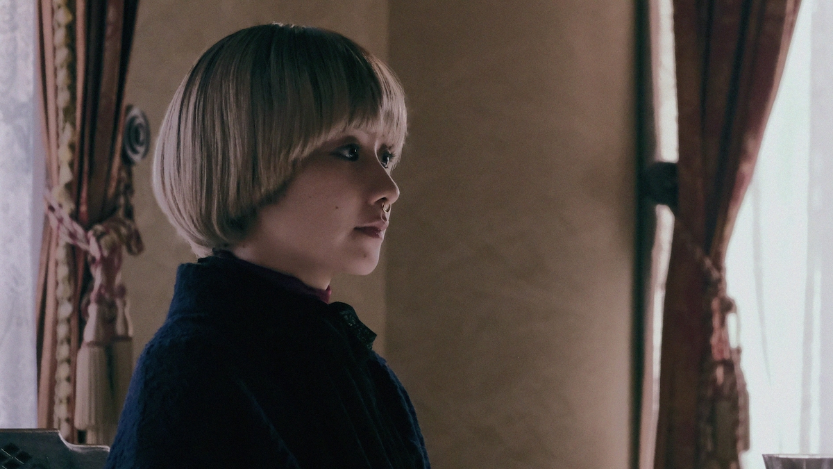 『泉京香は黙らない』キャラビジュアル公開