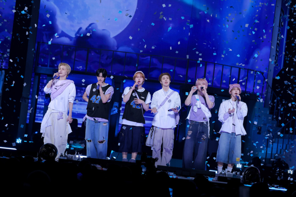 TWS、6人であることの意味を刻んだファンミ