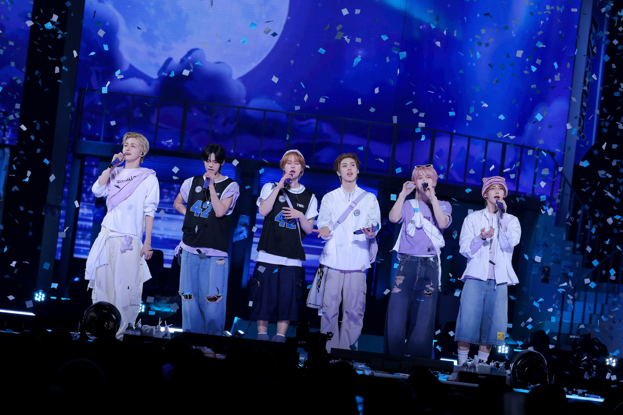 TWS、6人であることの意味を刻んだファンミ