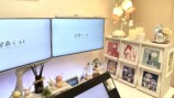 イラストレーター兼VTuber・星森ミコノさんのデスク
