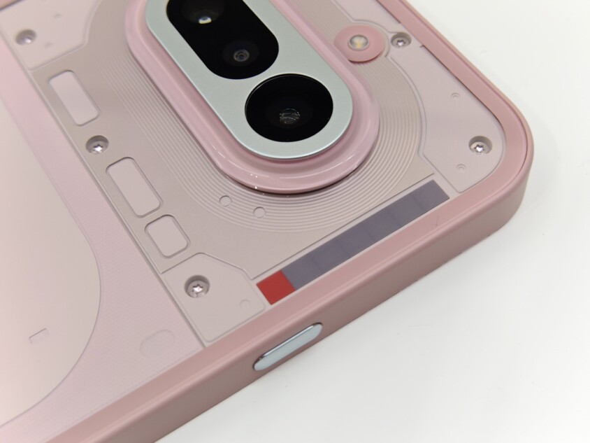 新搭載のGlyph Bar