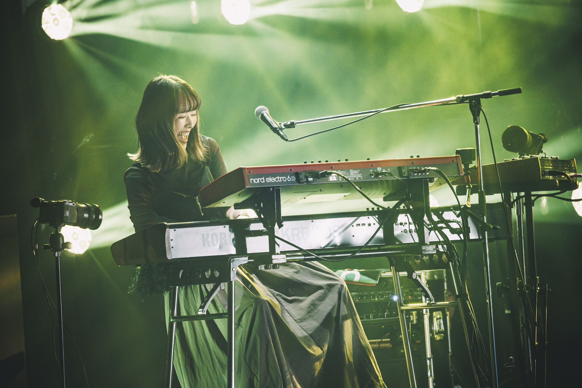 レトロリロン（撮影＝スエヨシリョウタ）