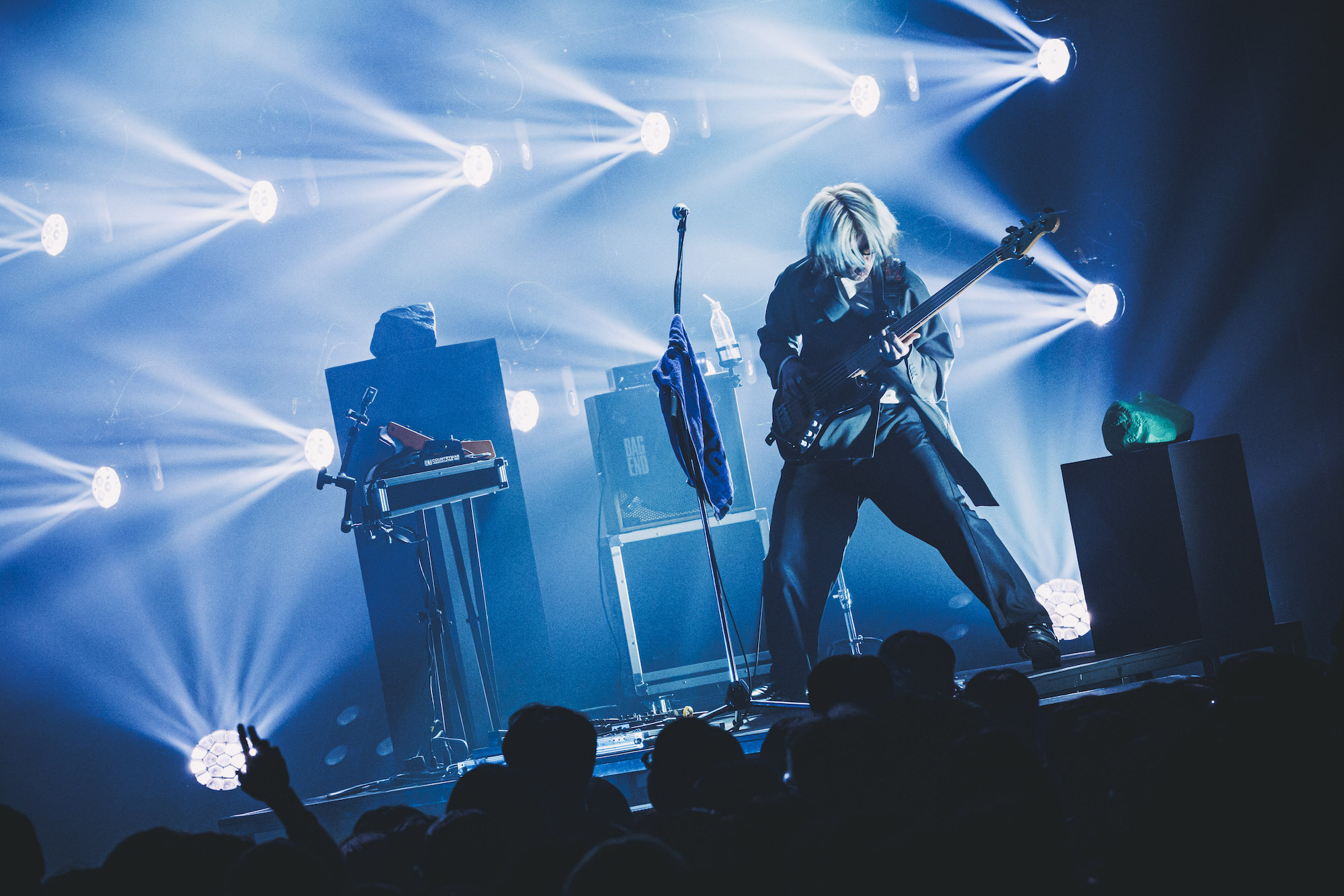 レトロリロン（撮影＝スエヨシリョウタ）