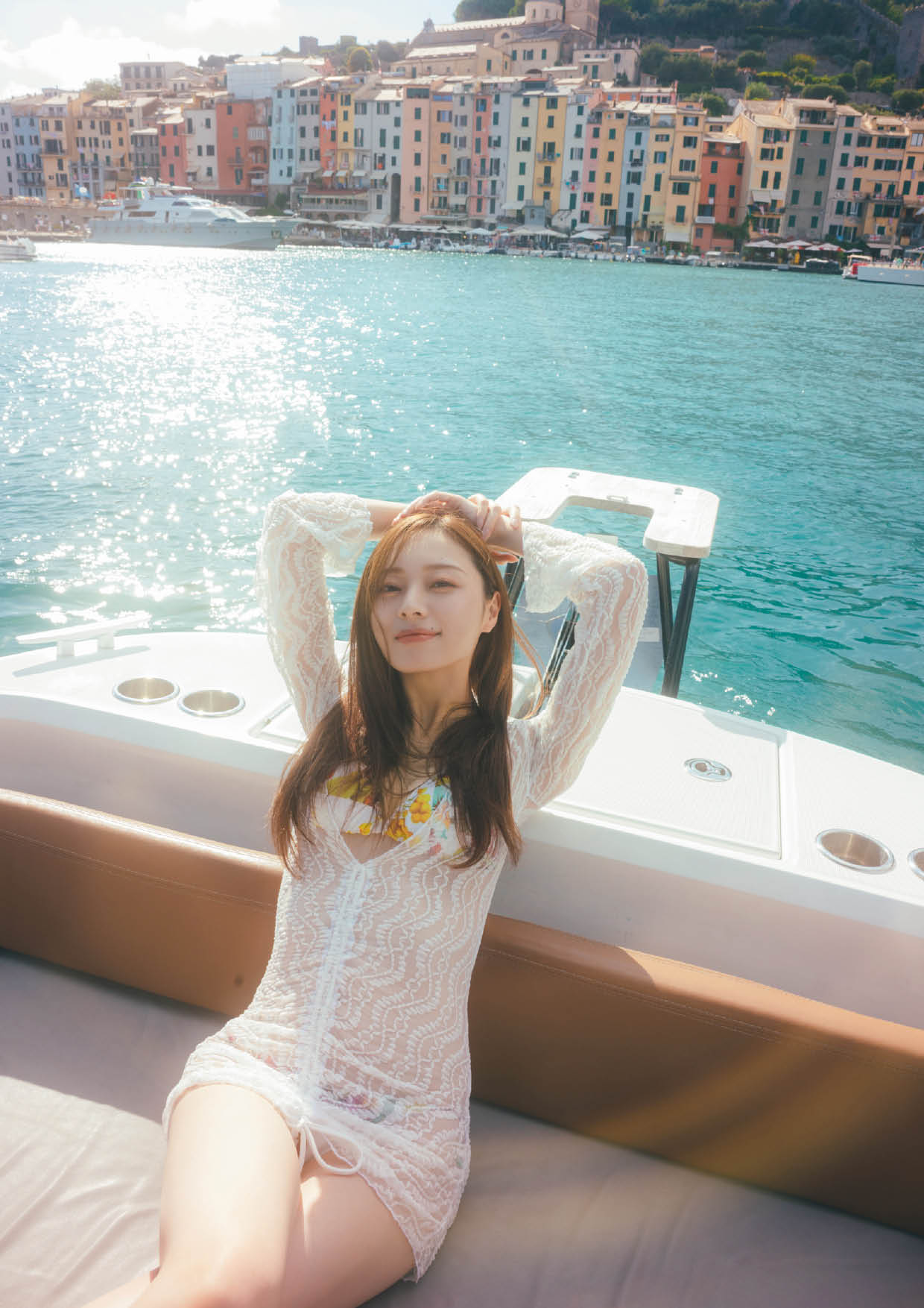 梅澤美波2nd写真集、ポスター付きで販売の画像