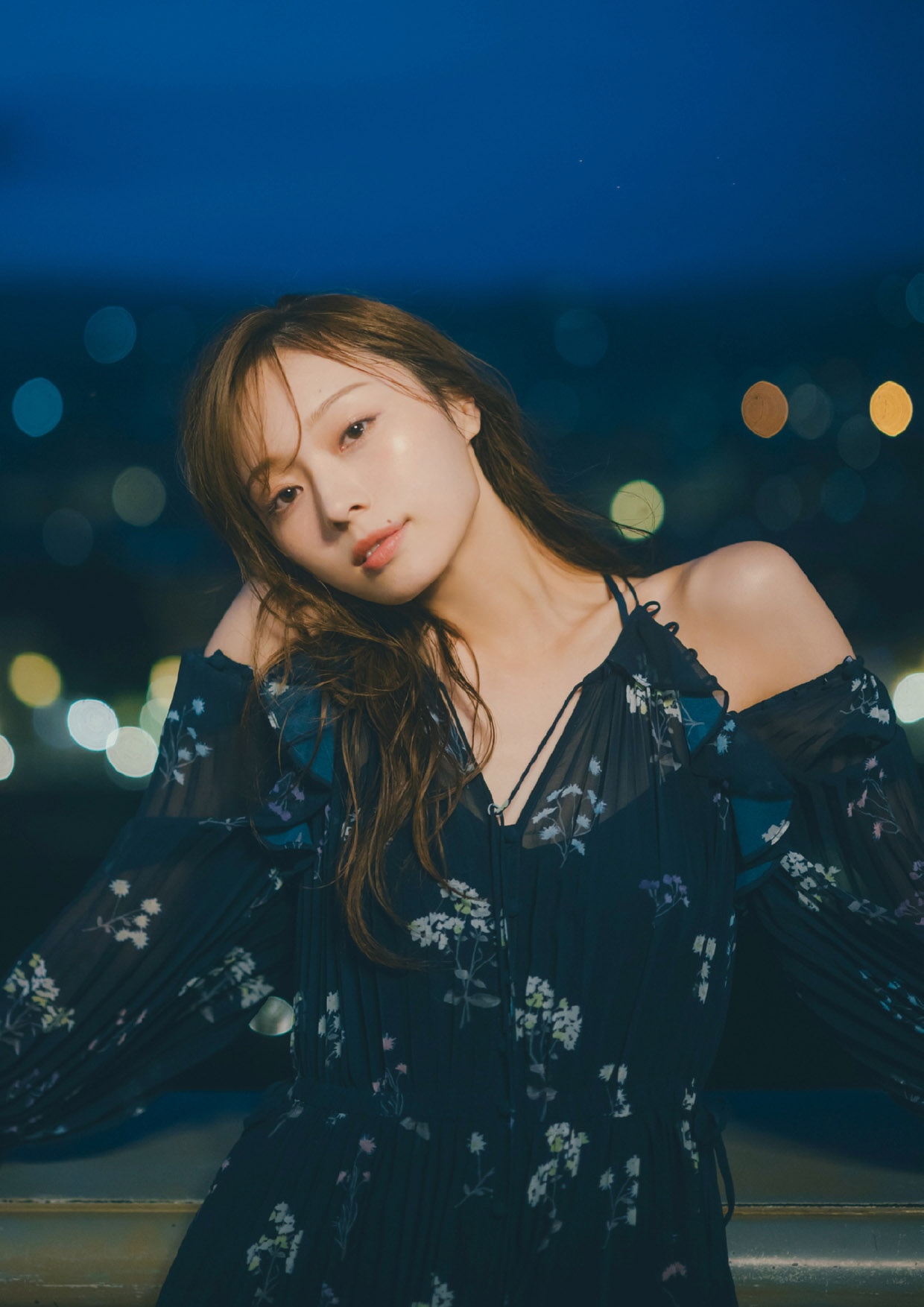 梅澤美波2nd写真集、ポスター付きで販売の画像