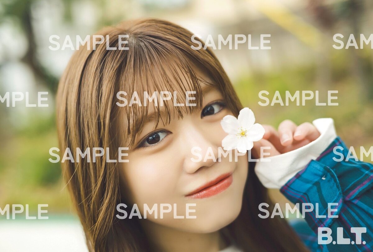 櫻坂46・山下瞳月『B.L.T.6月号』表紙に登場の画像
