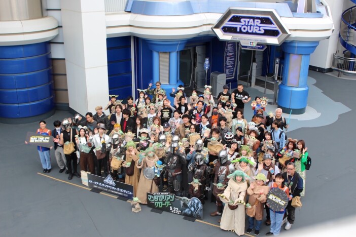 『スター・ツアーズ』がマンダロリアンとグローグー登場の特別Ver.に　TDLにSWファン集結