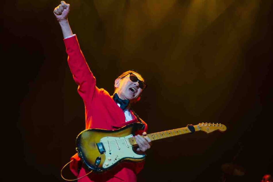 高中正義、なぜ今世界中を熱狂させるのか？