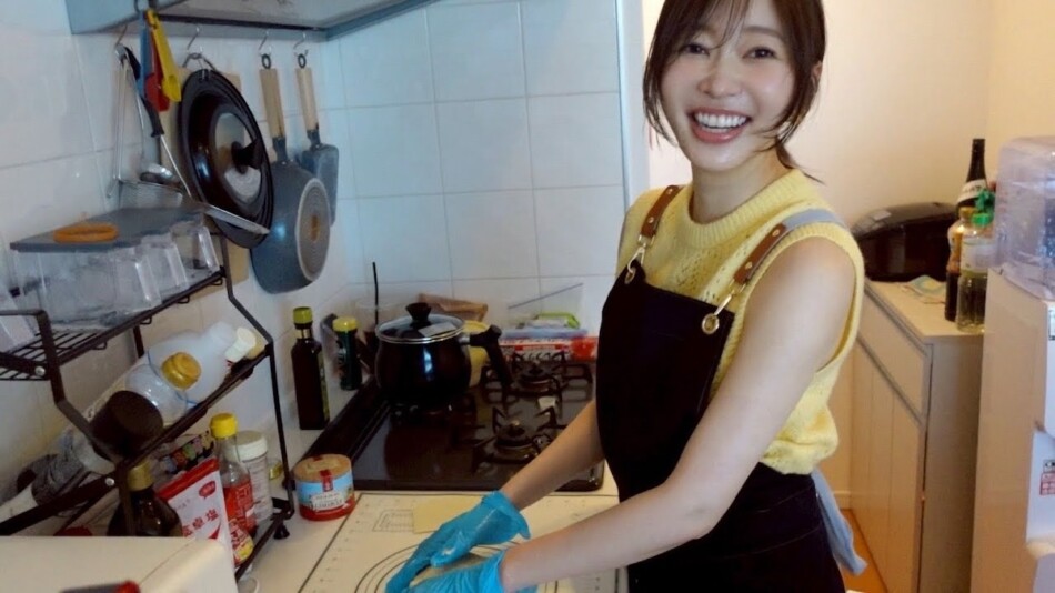 指原莉乃、大家・松岡とパン作り