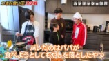 つまみ食いに挑戦するカジサックと子ども達