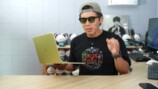 『MacBook Neo』のレビューをするカズチャンネル