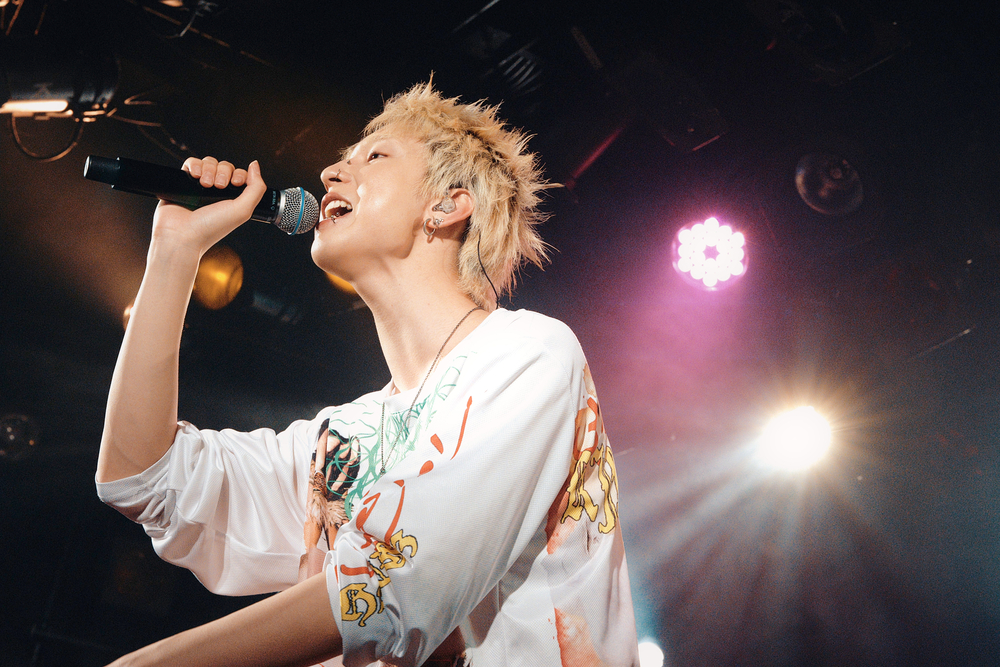 MON7A ライブ写真