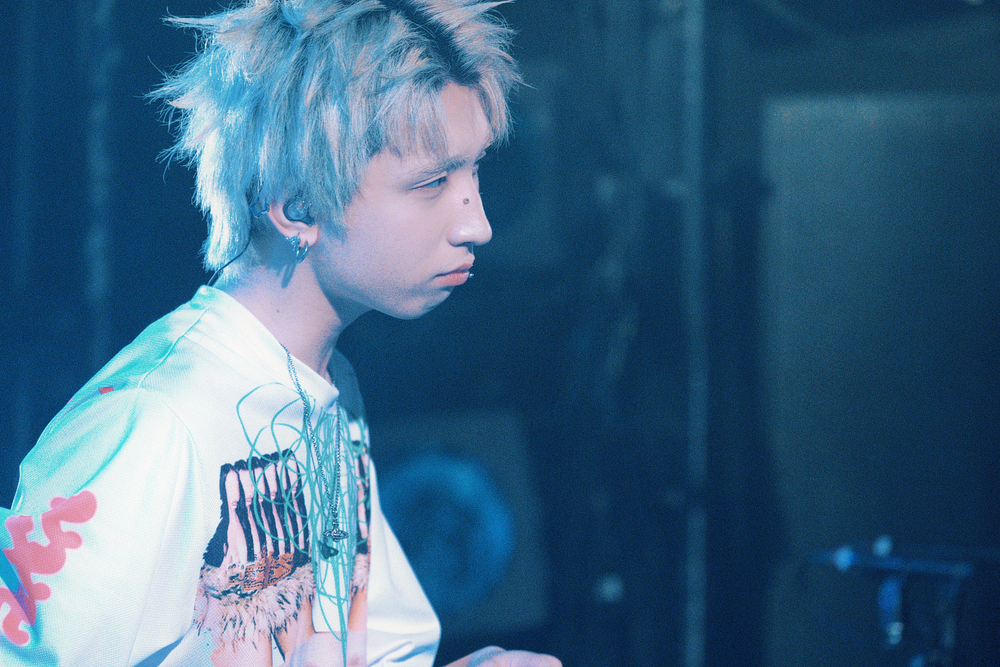 MON7A ライブ写真