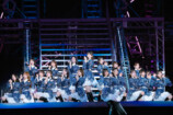 『7回目のひな誕祭 ～Welcome to HINATAZAKA ROCKESTRA～』（© Seed & FlowerLLC）