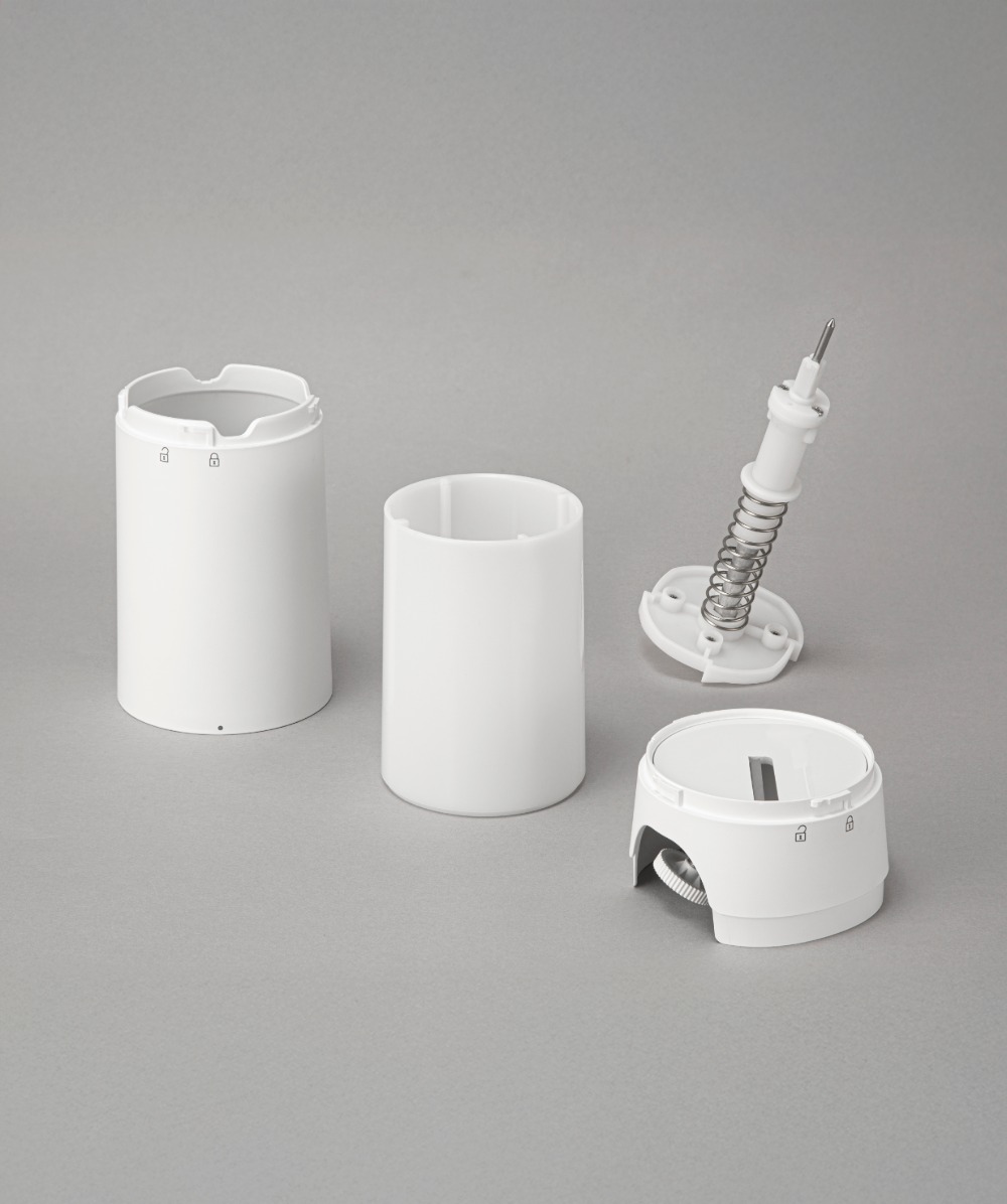 コードレス スリムかき氷器（充電式）　分解